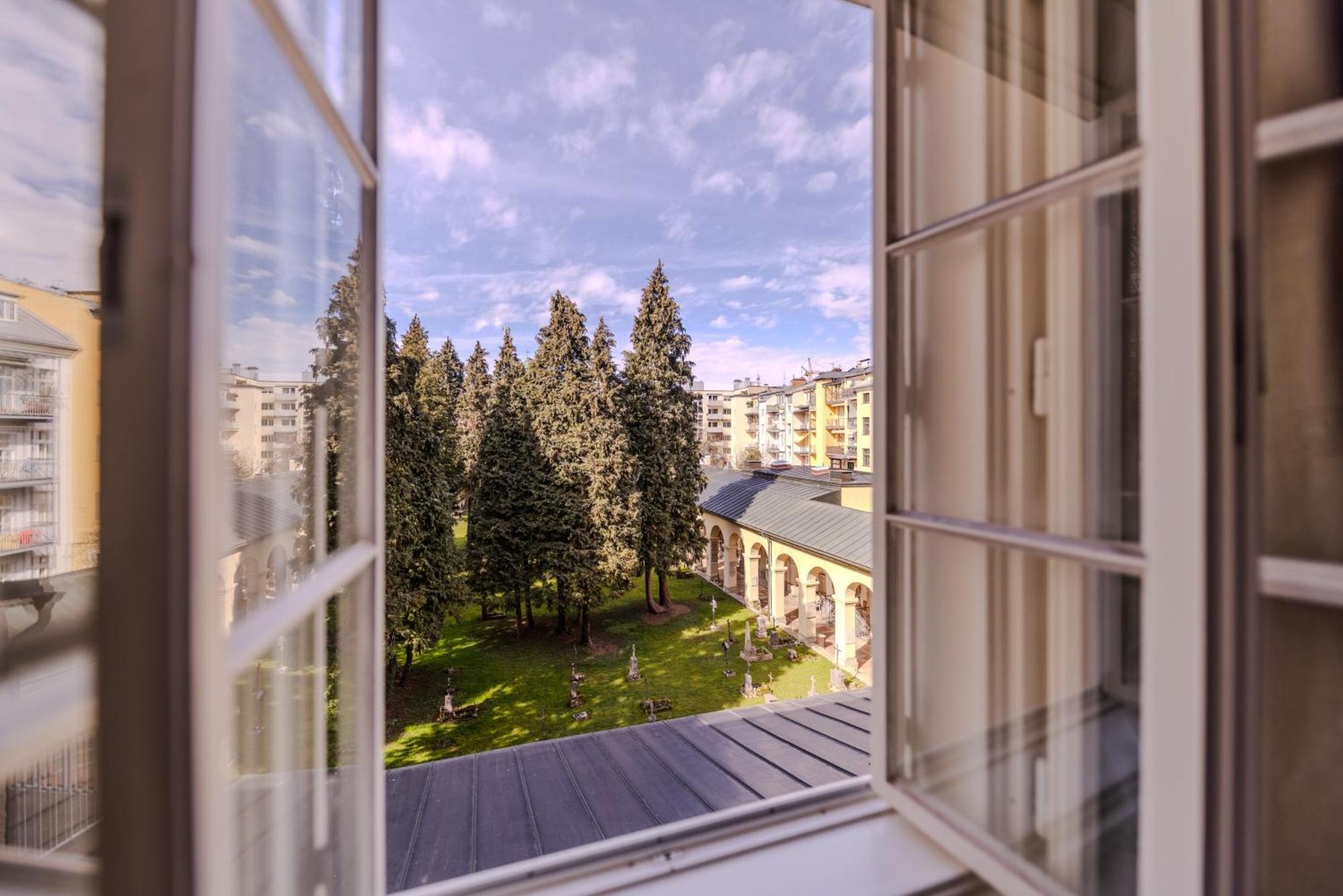 Standard Double Room,1679562031:JPEG